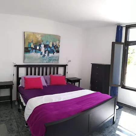 Seaview Apartment *